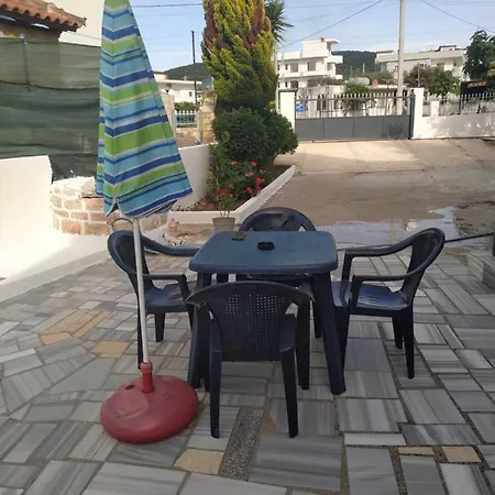 Alex Апартаменты Ксамил